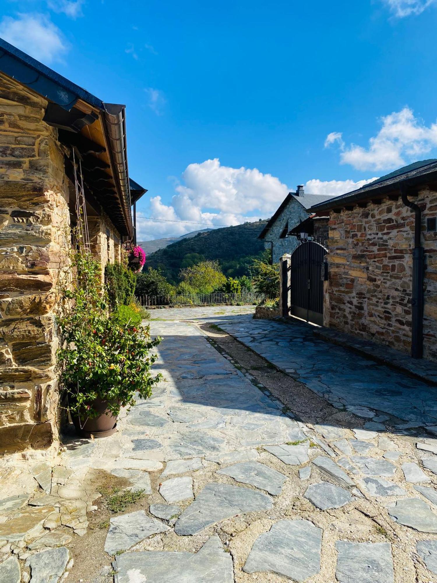 Maison d'hôtes La Casita De Chocolate - Vut Le1131 à Ponferrada Extérieur photo